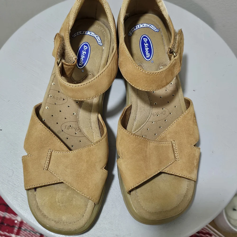 Dr. Scholl's Women's Tan Sandals